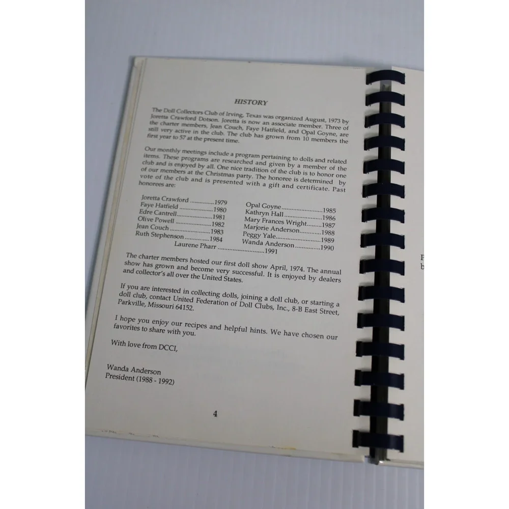 Vintage 1992 Doll Collectors Club of Irving Texas Cookbook Our Favorite Recipes